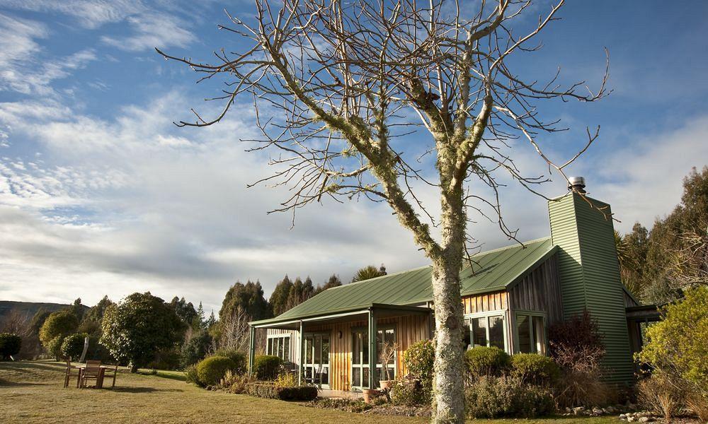Whakaipo Lodge Taupo Eksteriør bilde
