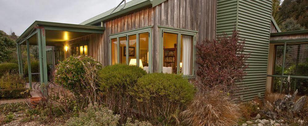 Whakaipo Lodge Taupo Eksteriør bilde