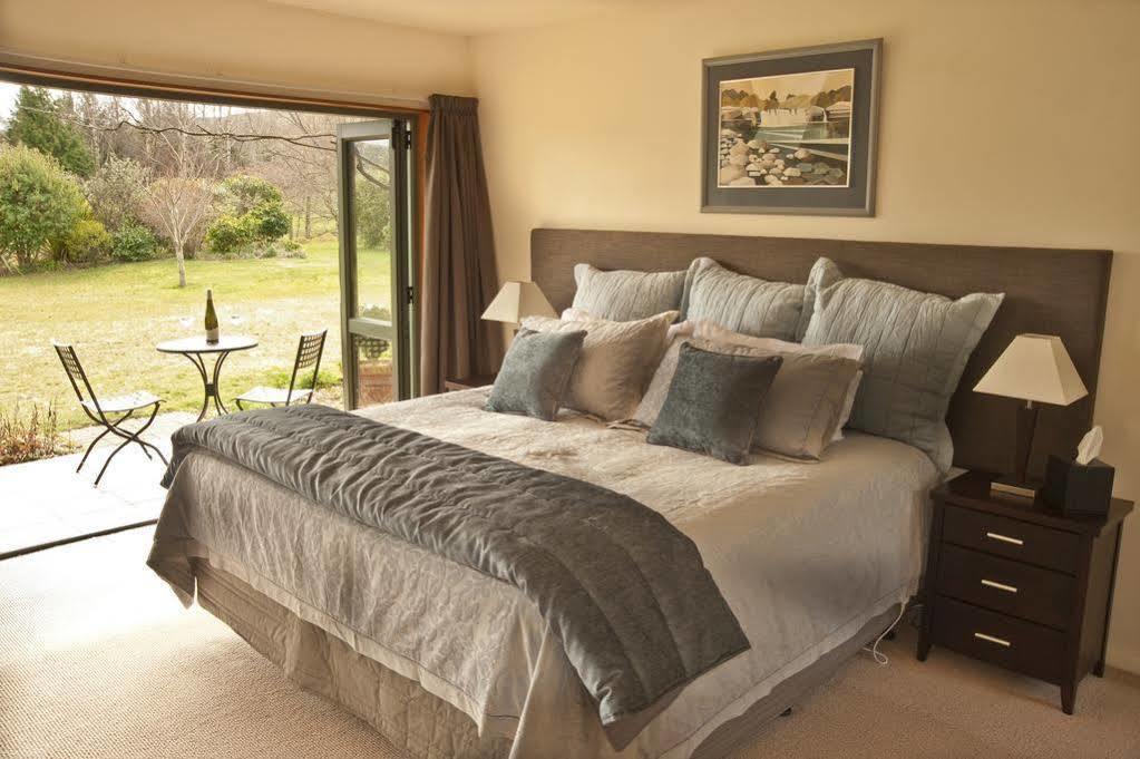Whakaipo Lodge Taupo Eksteriør bilde