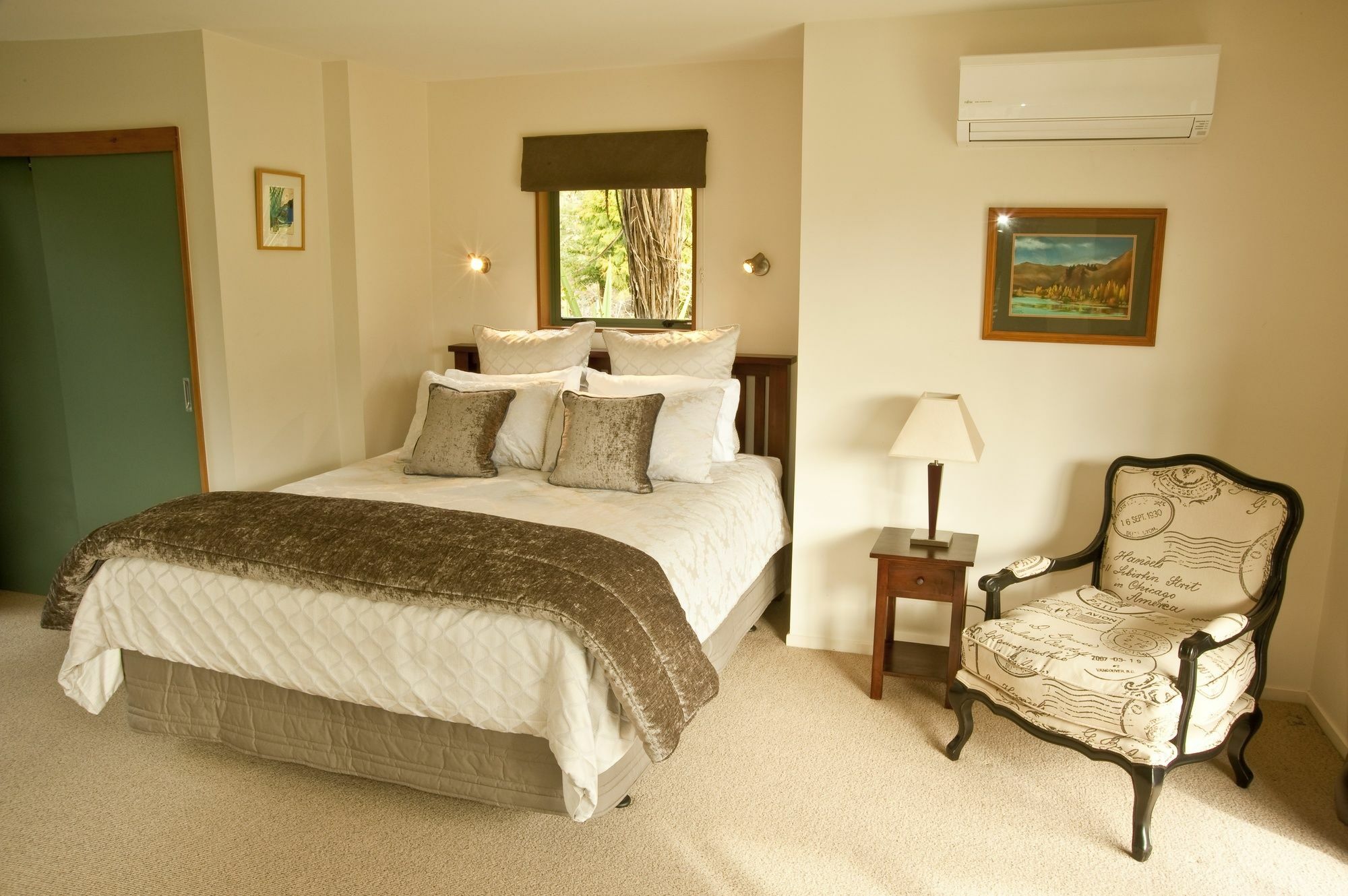 Whakaipo Lodge Taupo Eksteriør bilde